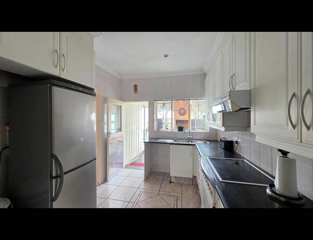 4 BEDROOM HOUSE FOR SALE IN REWLATCH